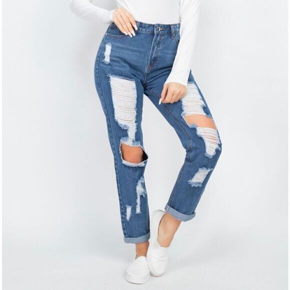 Distressed Ripped Knee boyfriend Jeans - Picture 5 of 11